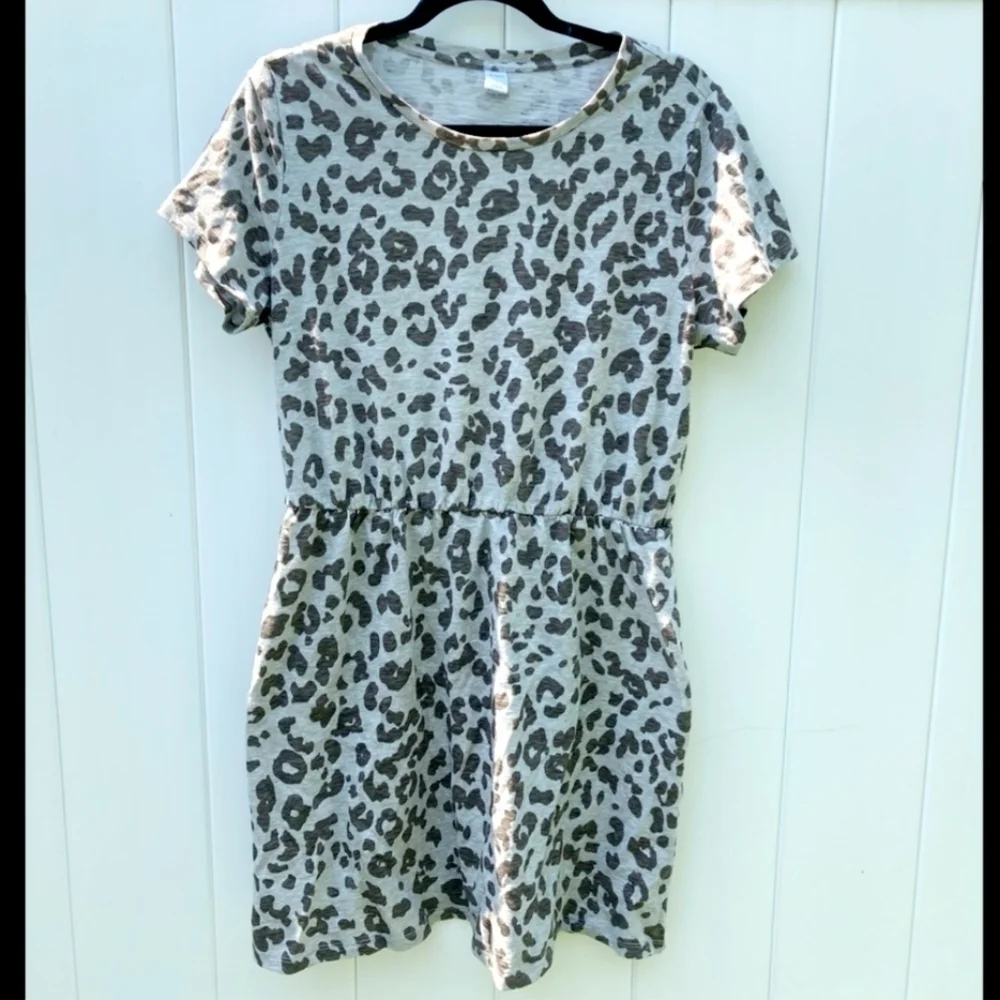 NWT Old Navy Waist-Defined Slub-Knit T-Shirt Dress Leopard Animal Print XS New - Picture 3 of 9